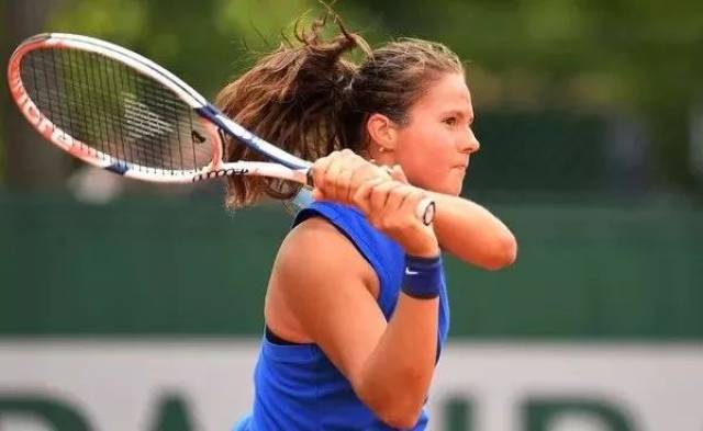 路拿一血 路拿一血